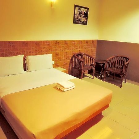 Hotel Seri נילאי מראה חיצוני תמונה