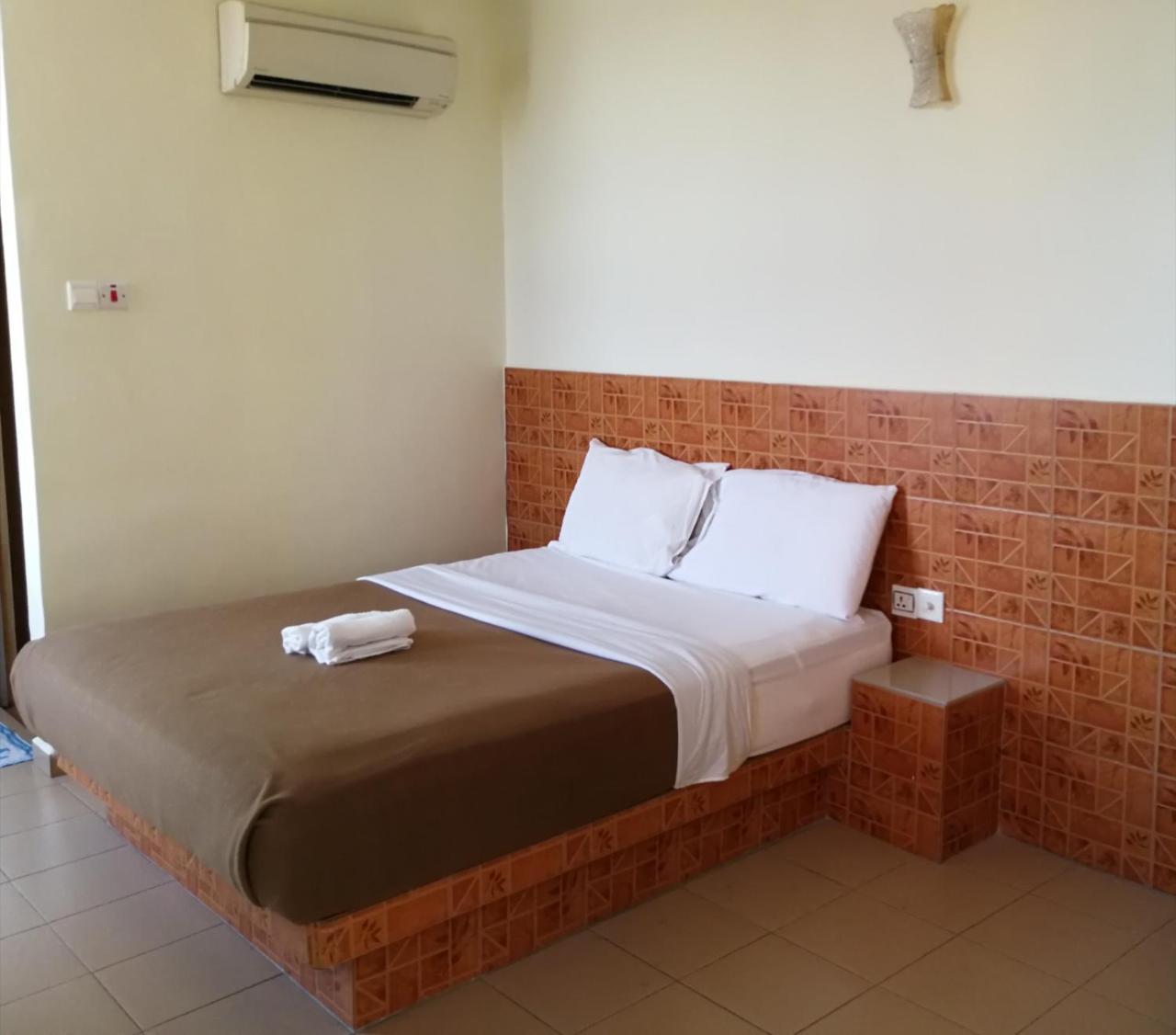 Hotel Seri נילאי מראה חיצוני תמונה